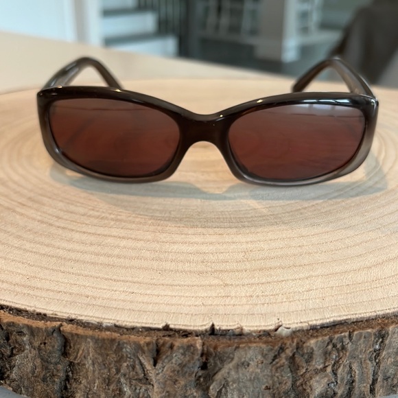 Maui Jim Accessories Maui Jim Punchbowl Sunglasses Poshmark